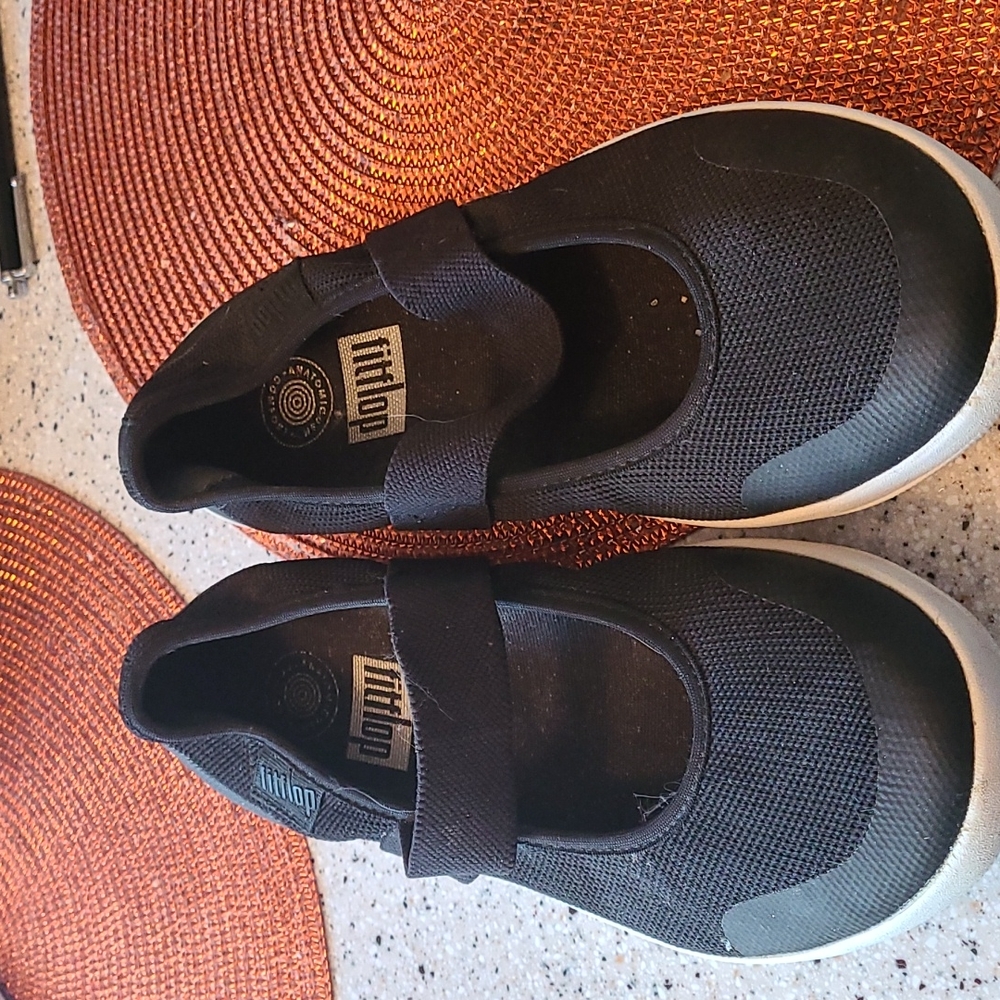 FitFlop 41 slip on shoes